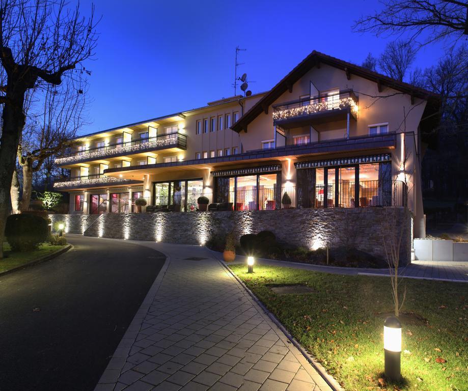 Auberge Sundgovienne Carspach Exteriör bild